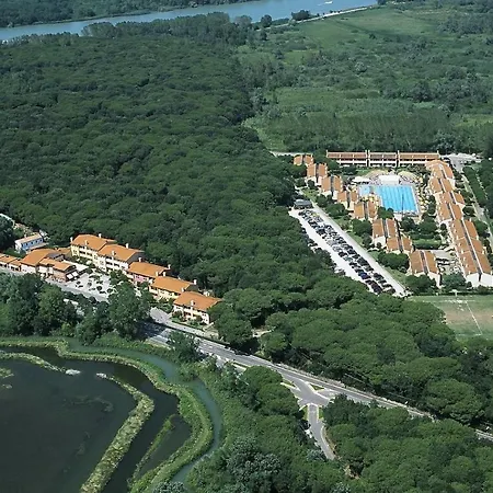 Tize Aparthotel *